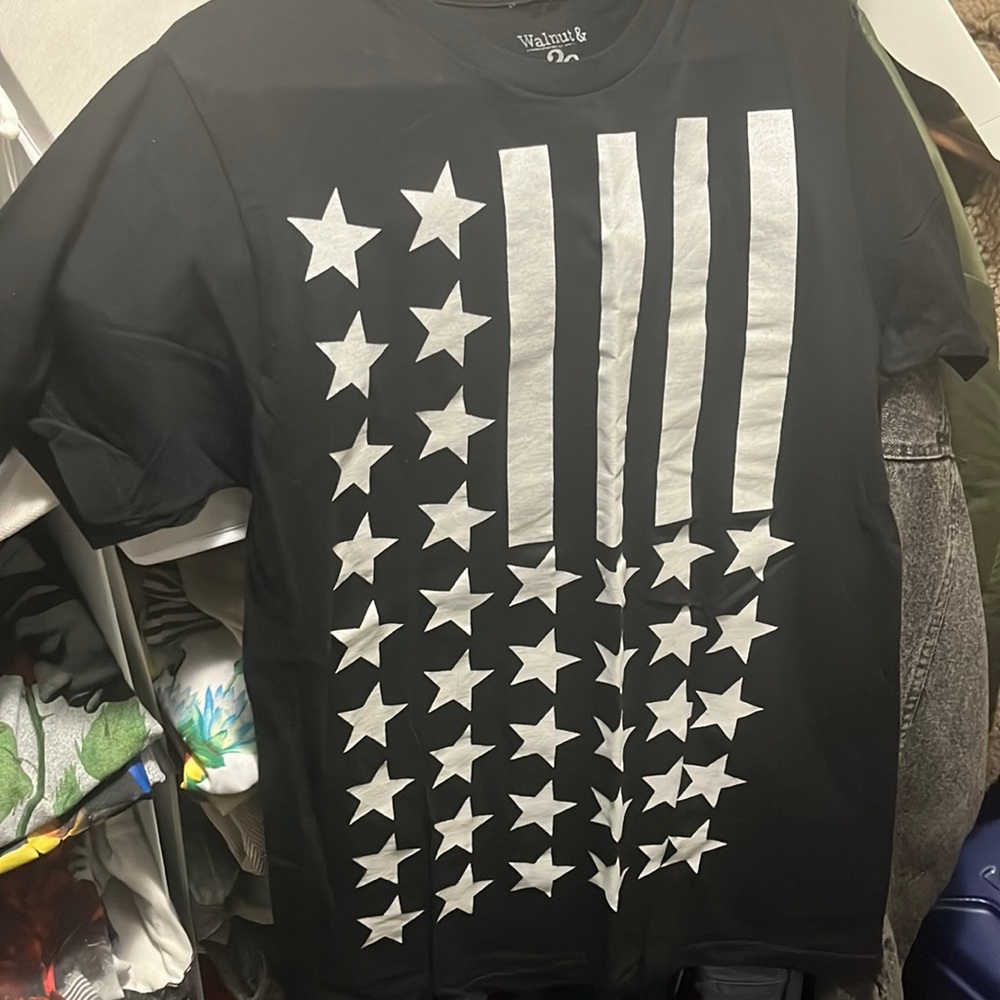 Men’s Black and White Flag Shirt